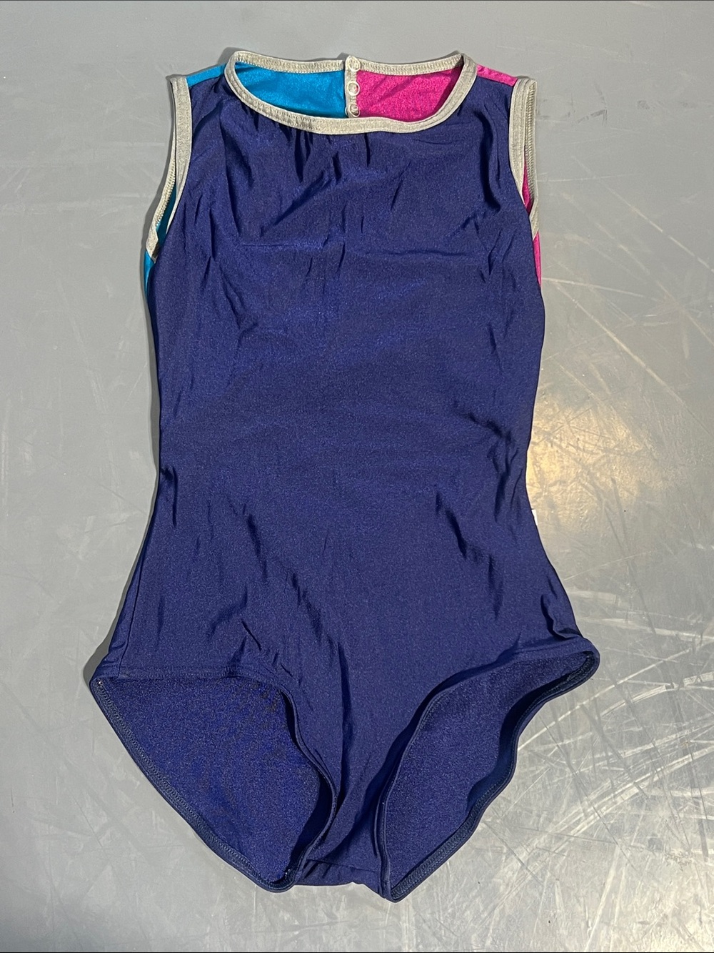 Yumiko Larissa - size Small